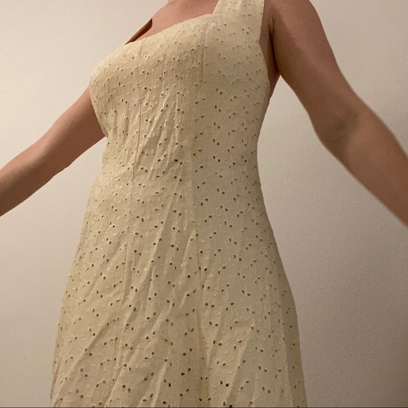 VINTAGE Pale Yellow Eyelet Maxi Dress - Picture 9 of 14